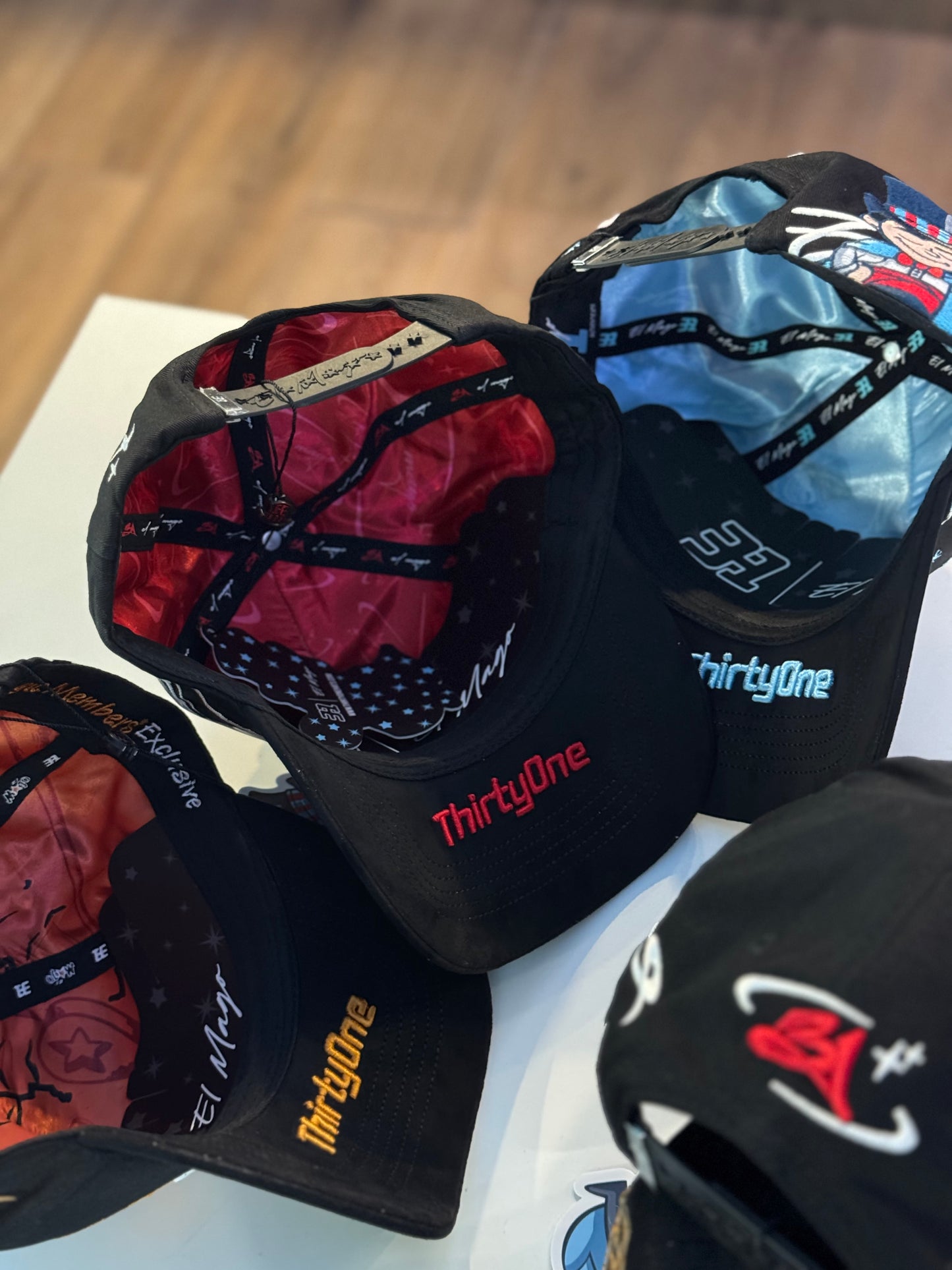 31 HATS - GORRA EL MAGO