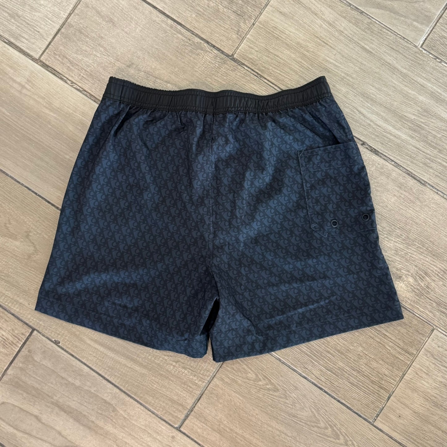 Short CK Monograma Azul/Negro