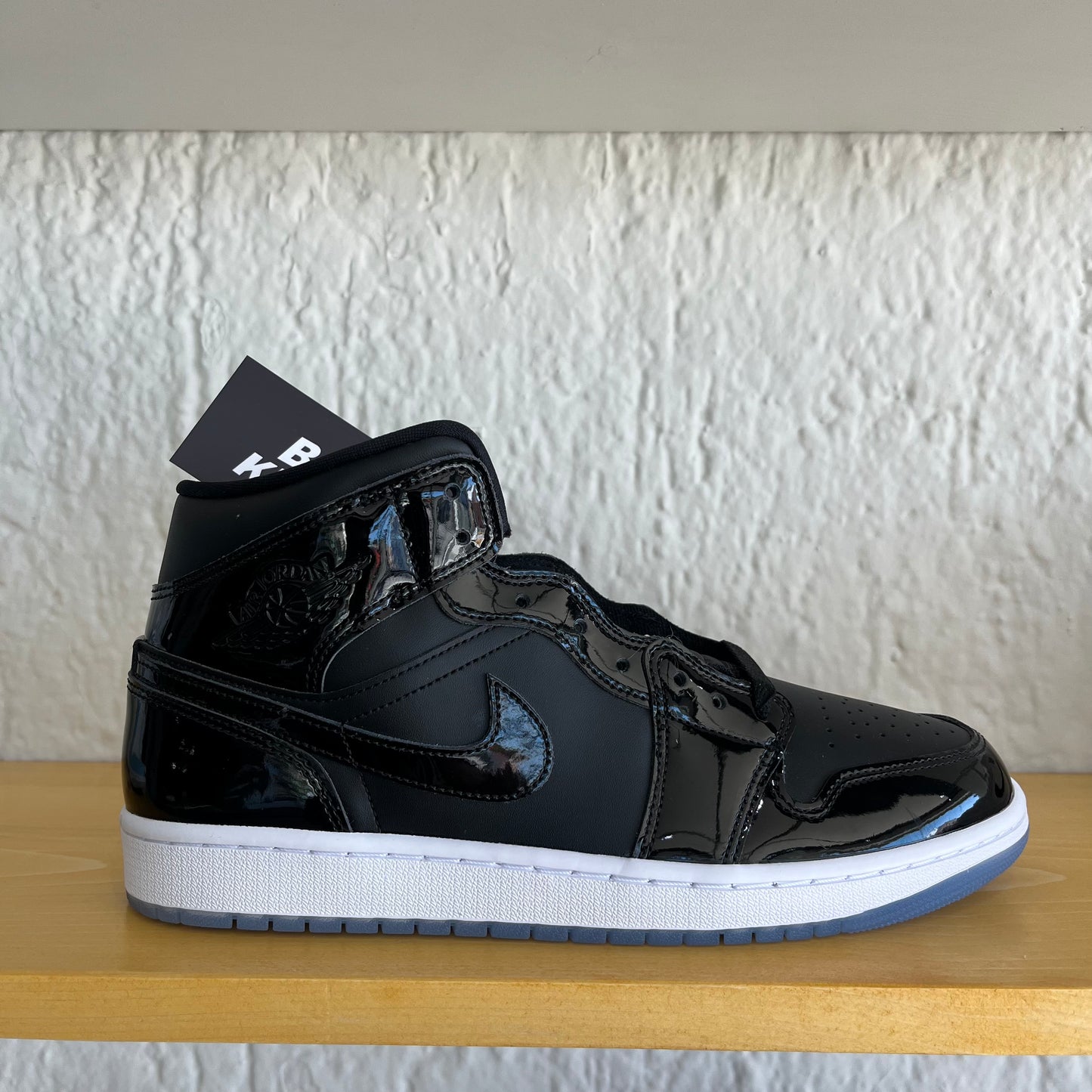 Jordan 1 Mid Space Jam