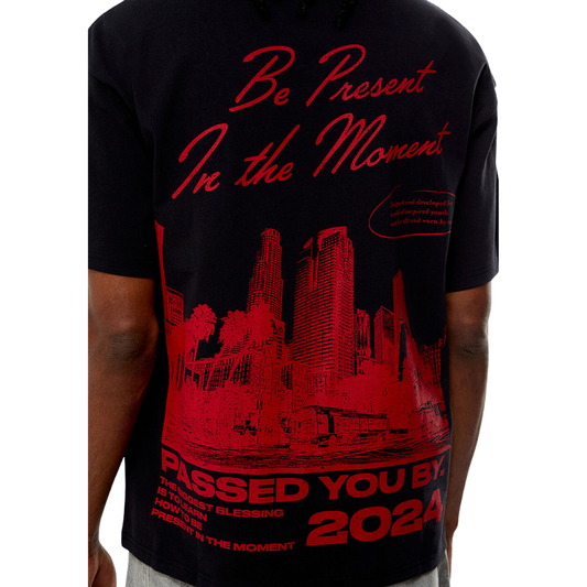 Tee Pacsun "Present" Black