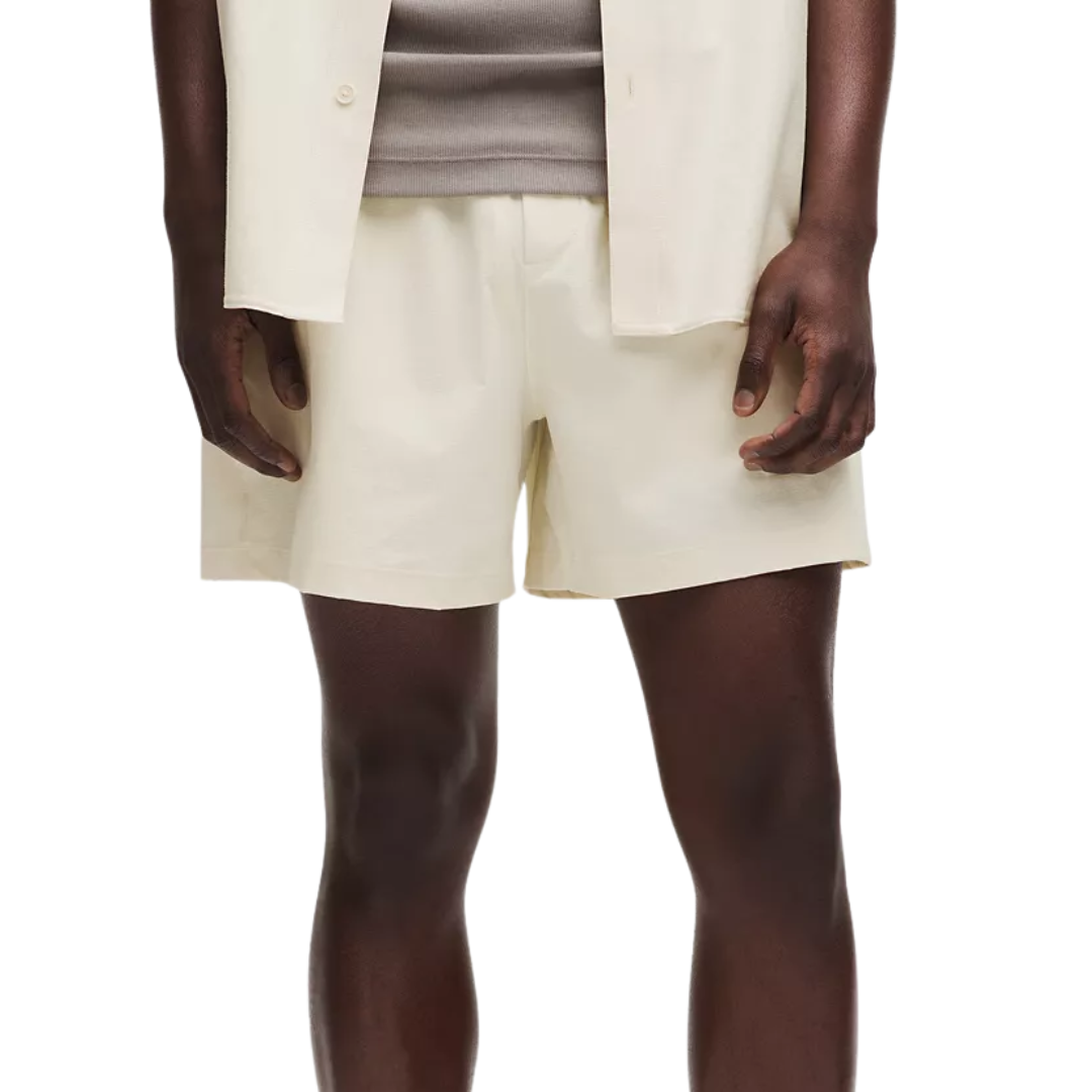 Short Lululemon "Stretch Ripstop" Light Ivory