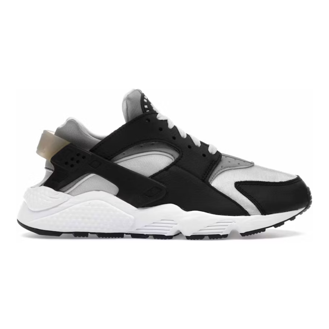 Nike Air Huarache Black White