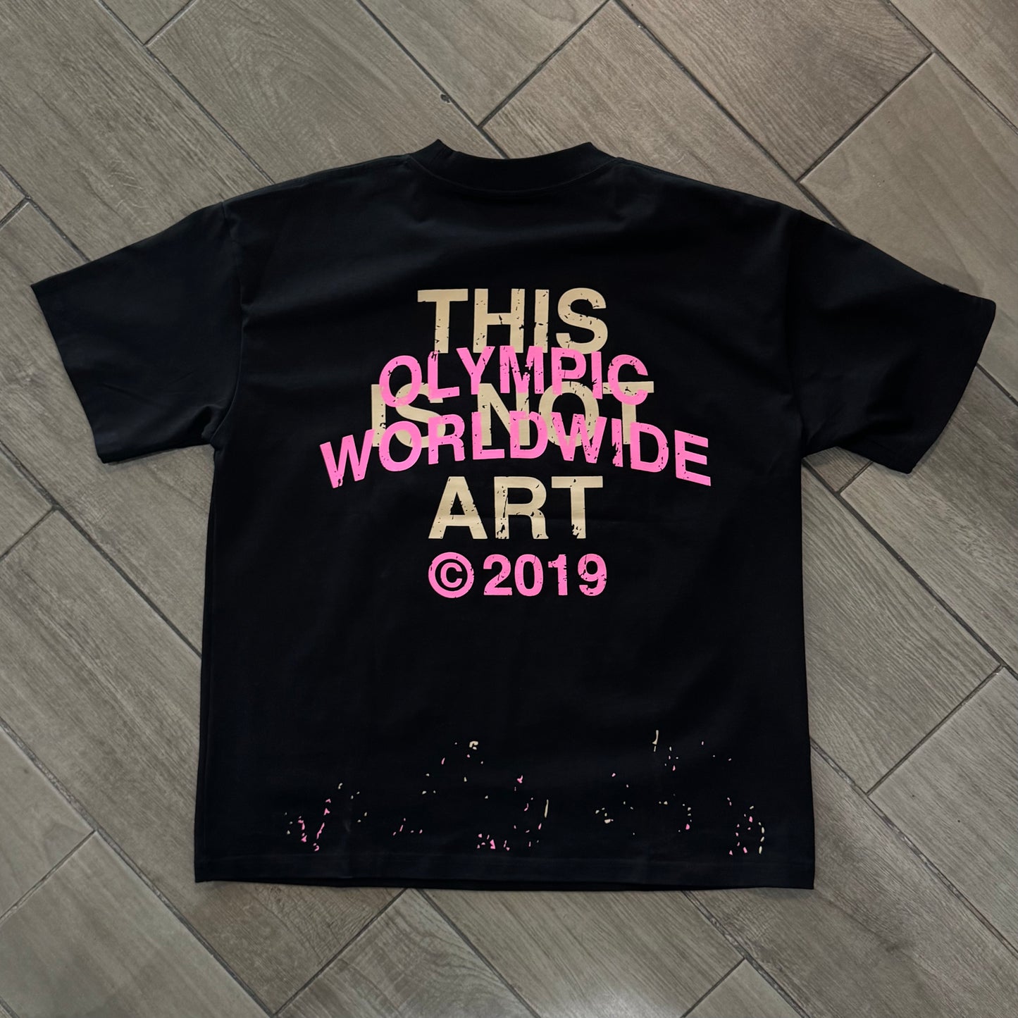 Tee Olympic 'This Is Not Art' Black Pink