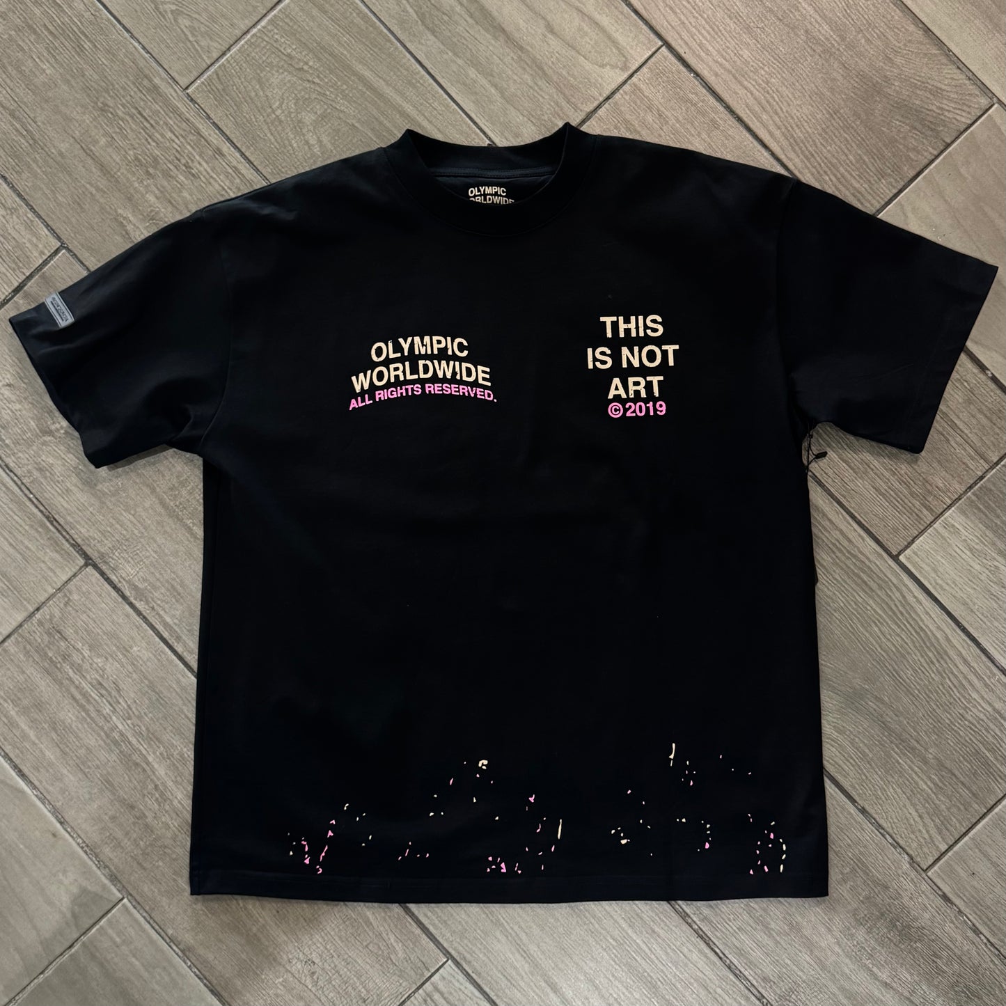 Tee Olympic 'This Is Not Art' Black Pink