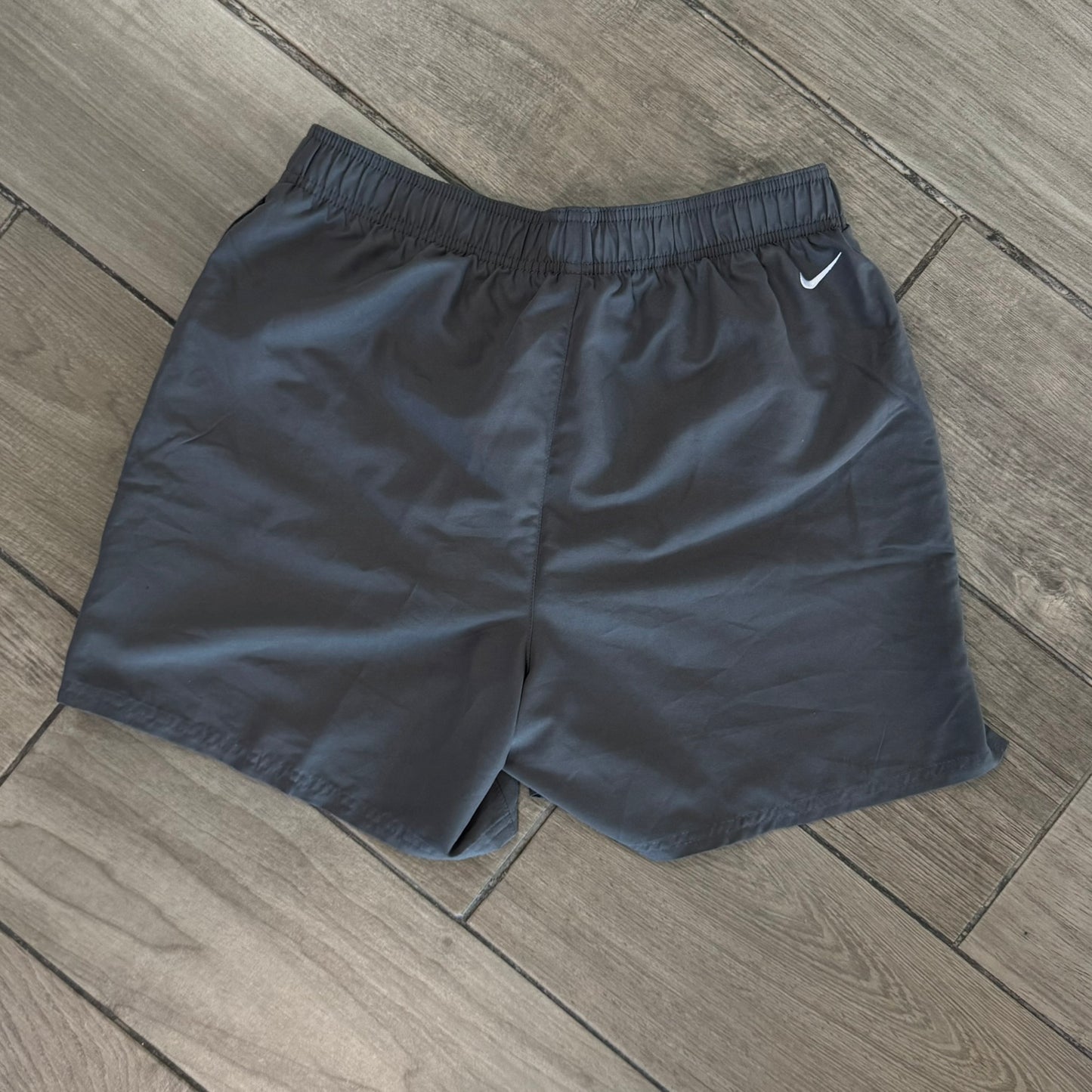 Short Nike Swim Gris