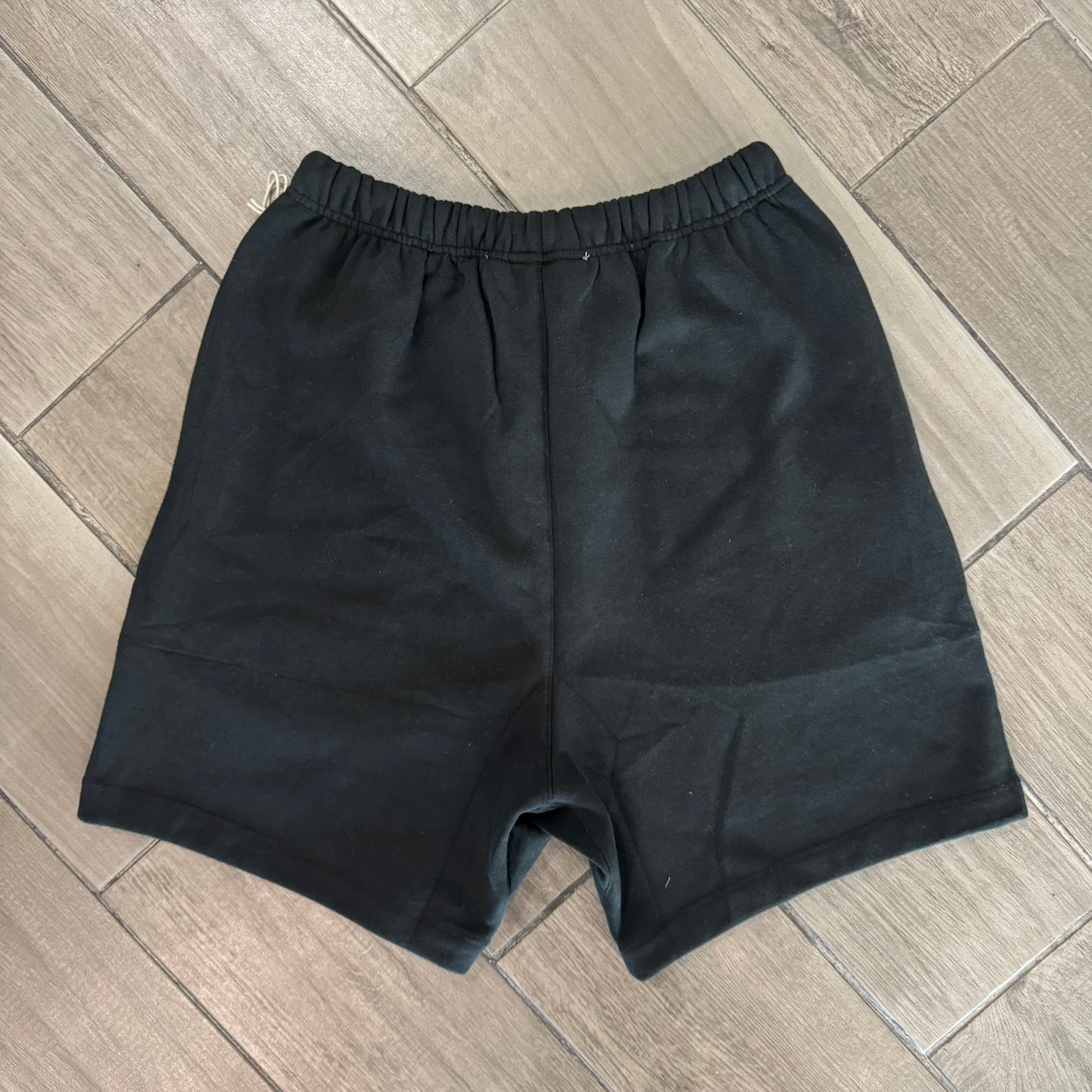 Short Essentials Black