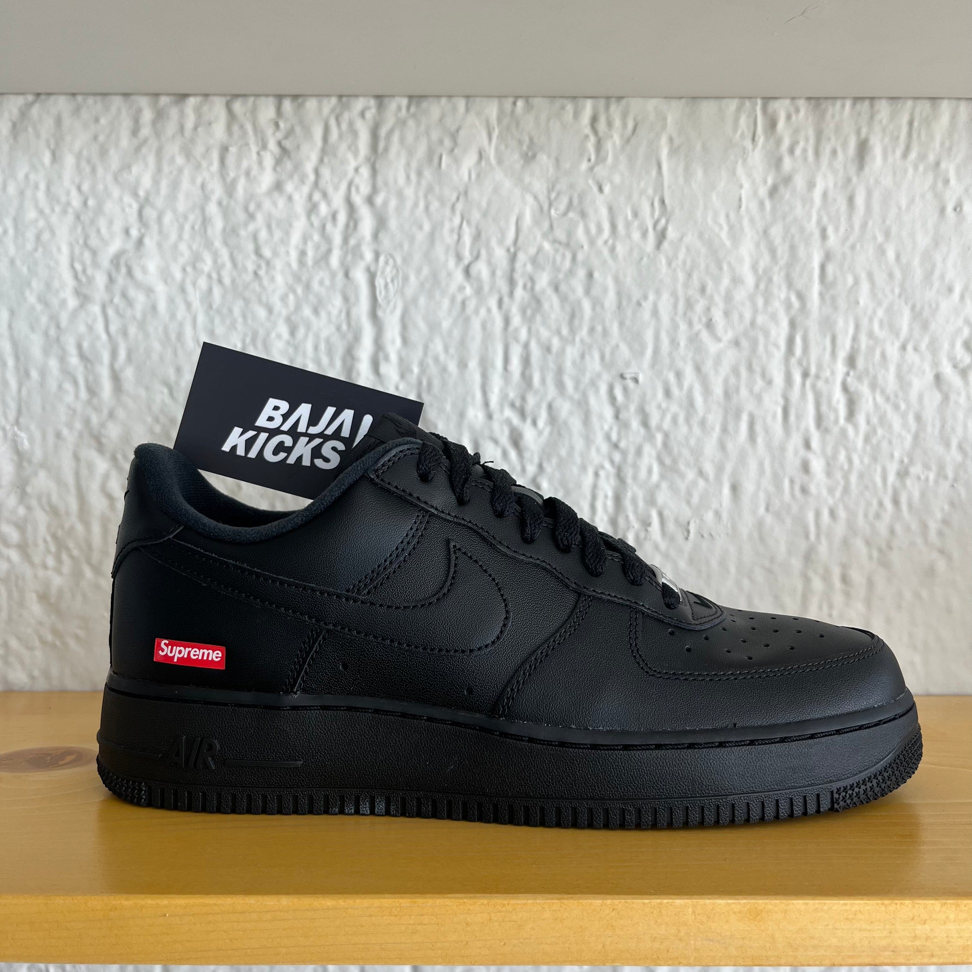 Air Force 1 Supreme Black Baja Kicks